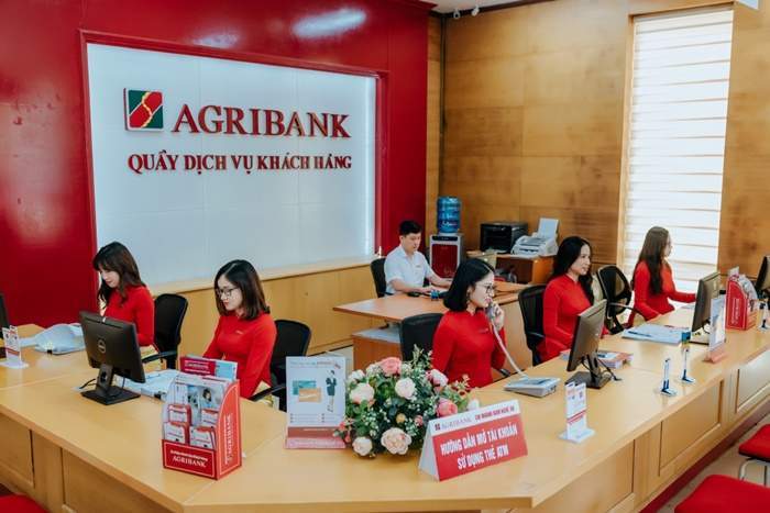 Hướng dẫn mở khóa thẻ ngân hàng Agribank tại quầy